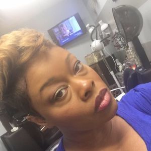 Meet your Posher, Lashunna